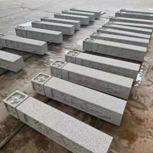 四川 白麻方柱雕花防水