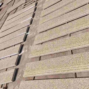 四川 黄金麻花岗岩光面楼梯踏步