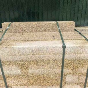 四川 黄金麻花岗岩石材机切面栏杆料半成品