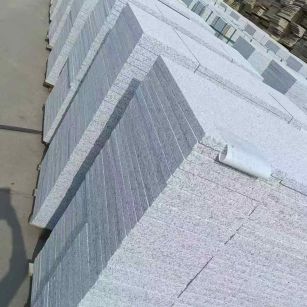 四川 白麻荔枝面花岗岩地铺石