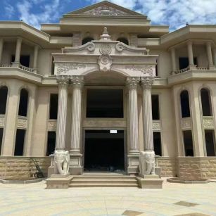 四川 黄金麻别墅外墙干挂，大柱，大象，蘑菇石，雕花板