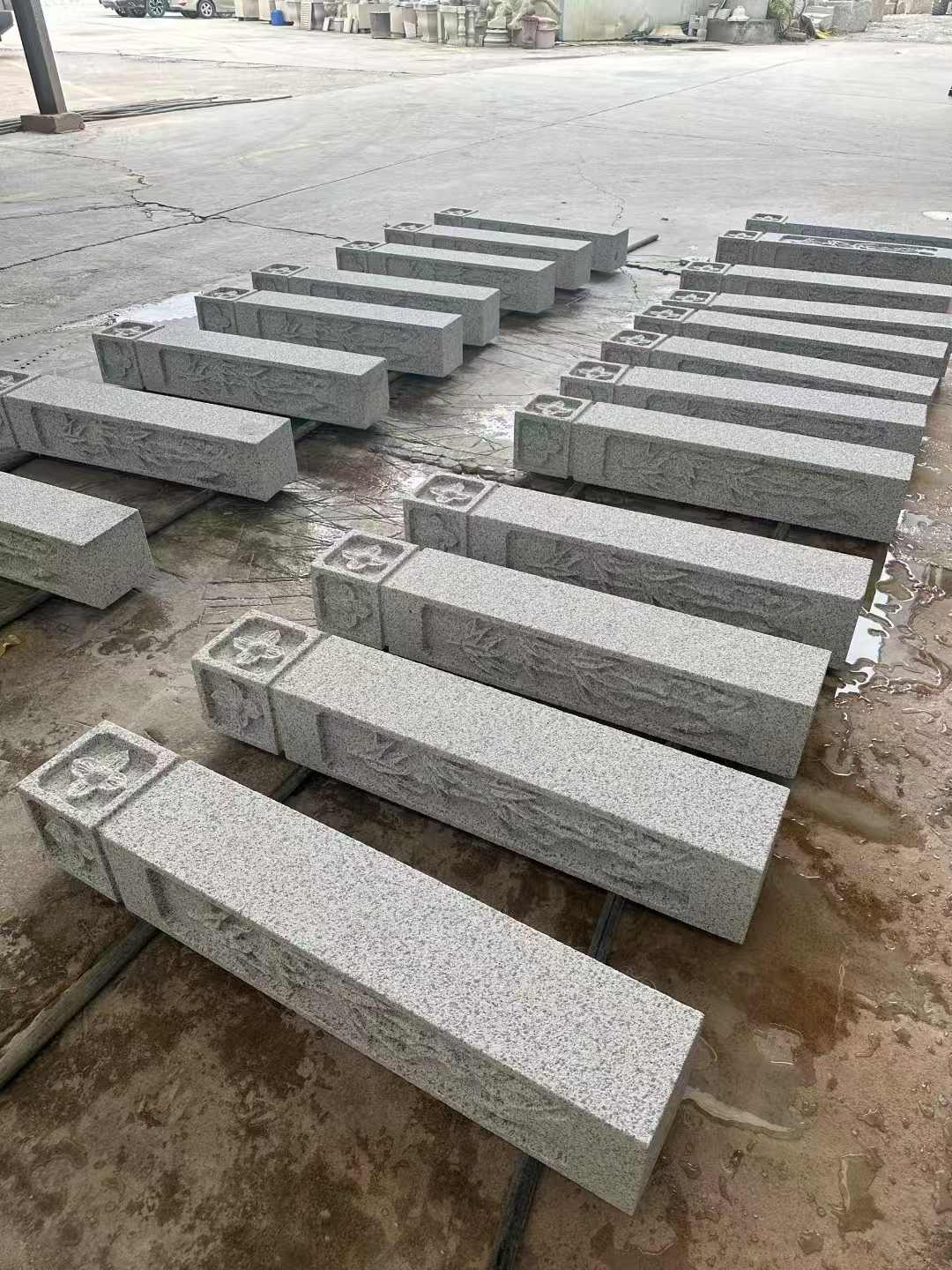 四川 白麻方柱雕花防水