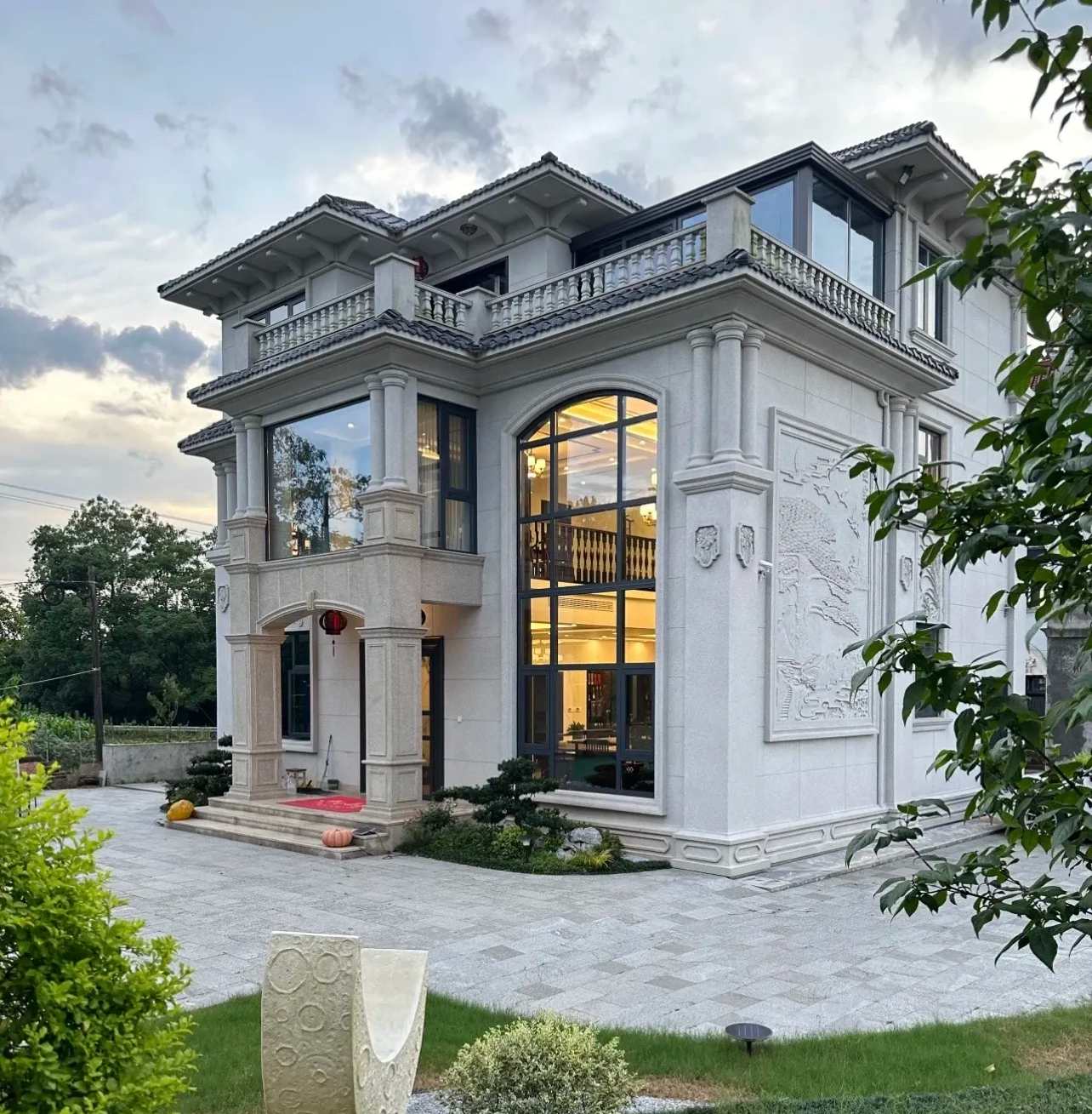 四川 白麻花岗岩私人别墅干挂石材豪华定制