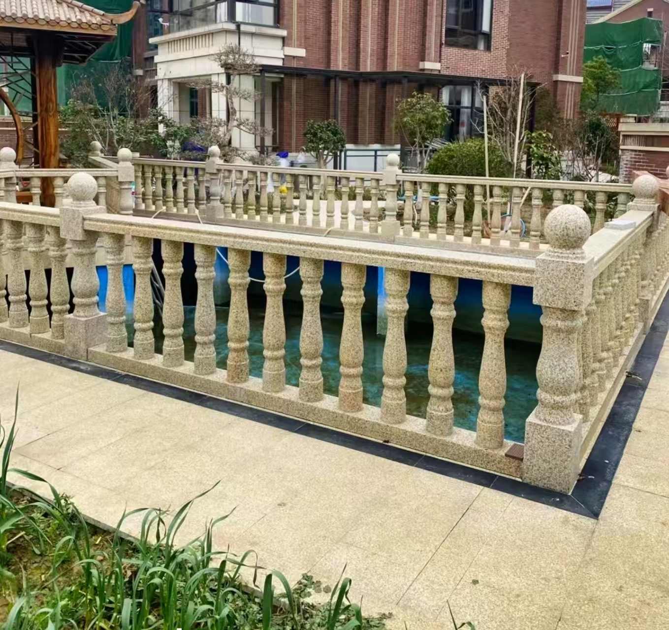 四川黄金麻花岗岩石材栏杆，扶手，将军柱，花瓶柱