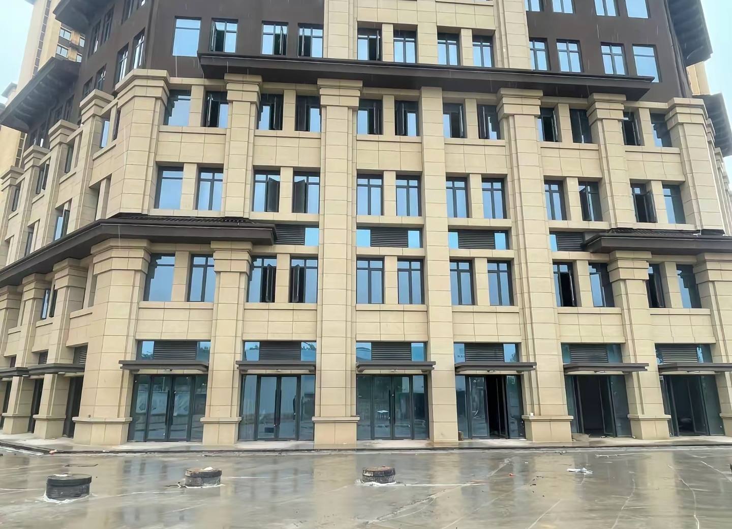 四川 黄金麻花岗岩荔枝面小区外墙干挂