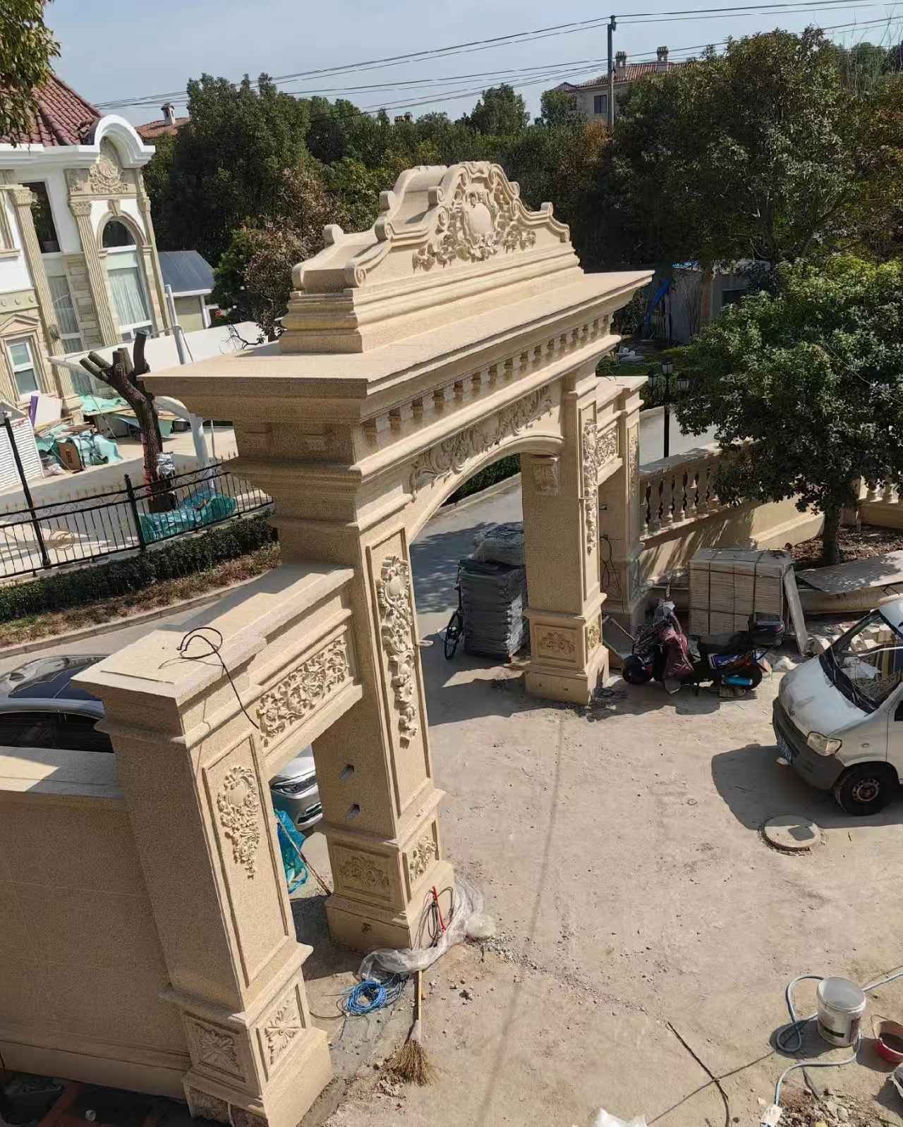 四川 黄金麻荔枝面花岗岩别墅门楼