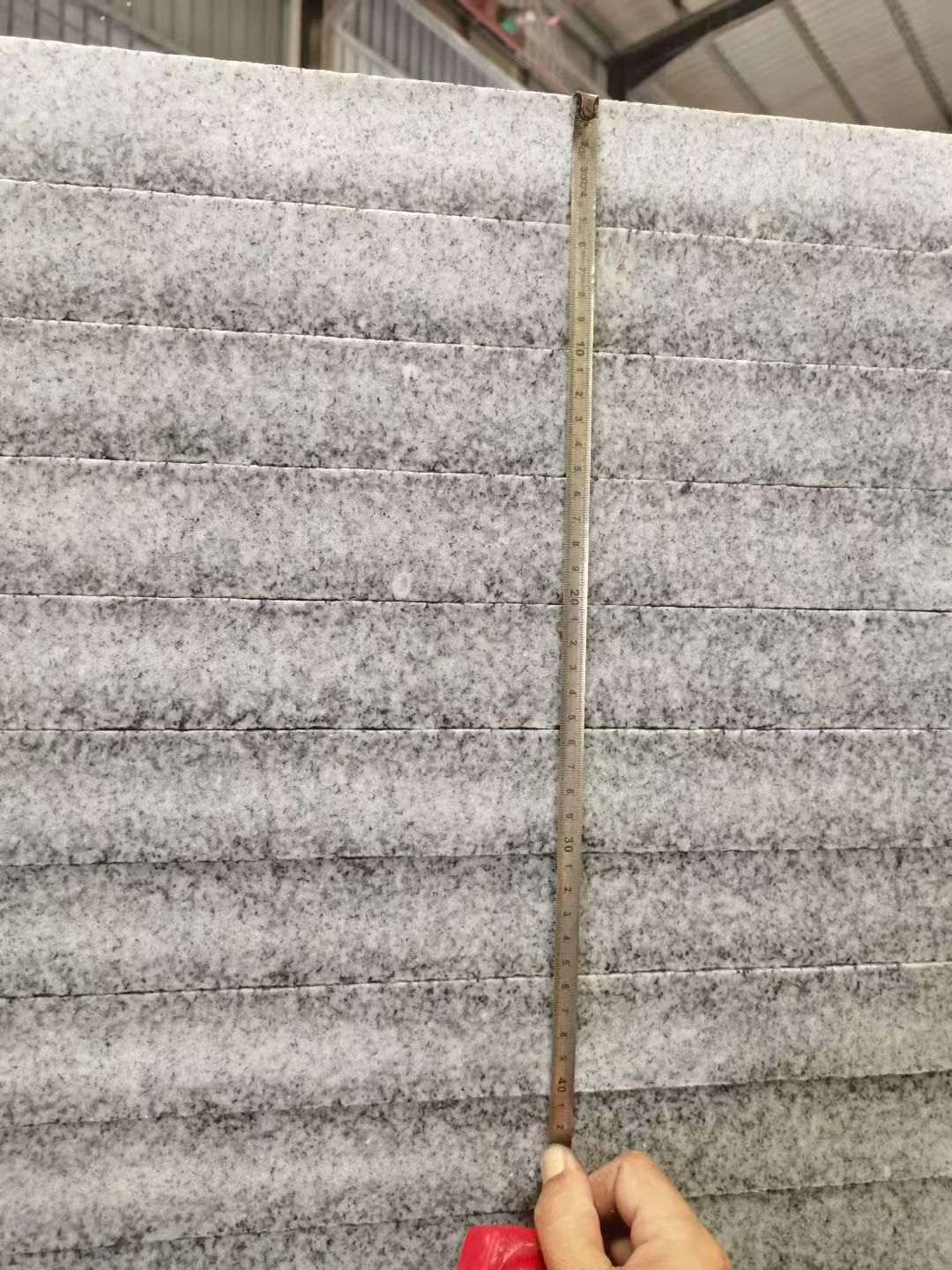 四川 芝麻白火烧成品厚薄均匀，B料价格接近A料质量