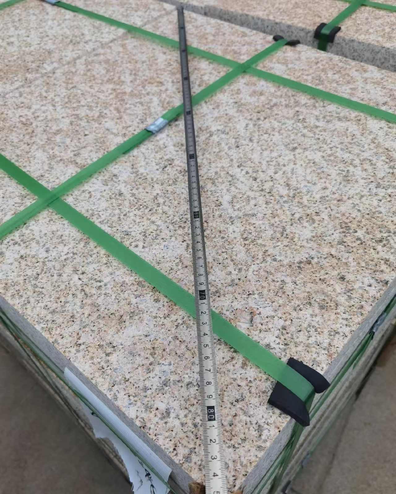 四川 黄金麻火烧面地铺石