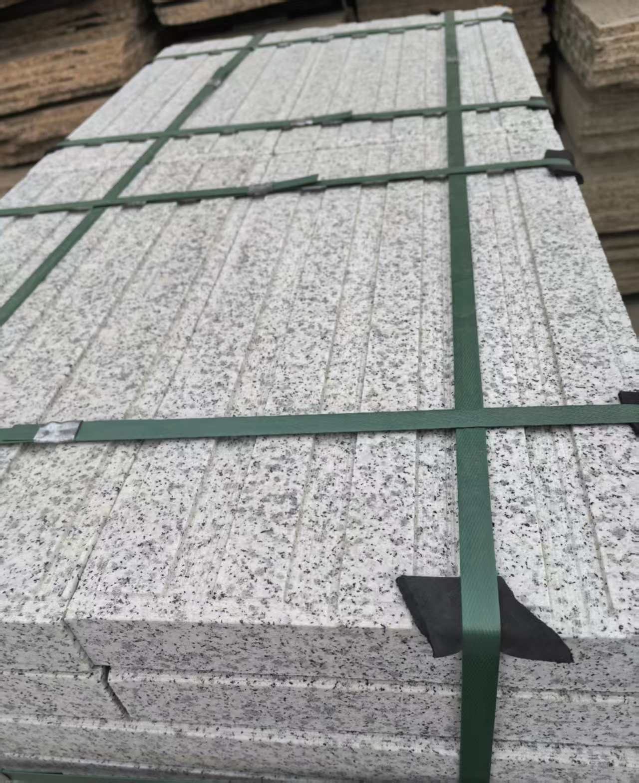 四川 白麻花岗岩直行盲道石，盲条，地铺石